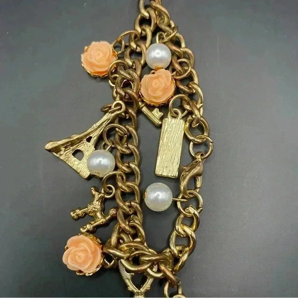 VGT Eiffel Tower & Floral Design Gold-tone Charm Stretch Bracelet for Girls - Picture 4 of 8